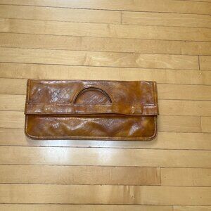 Shiraleah Clutch with Magnetic Closure